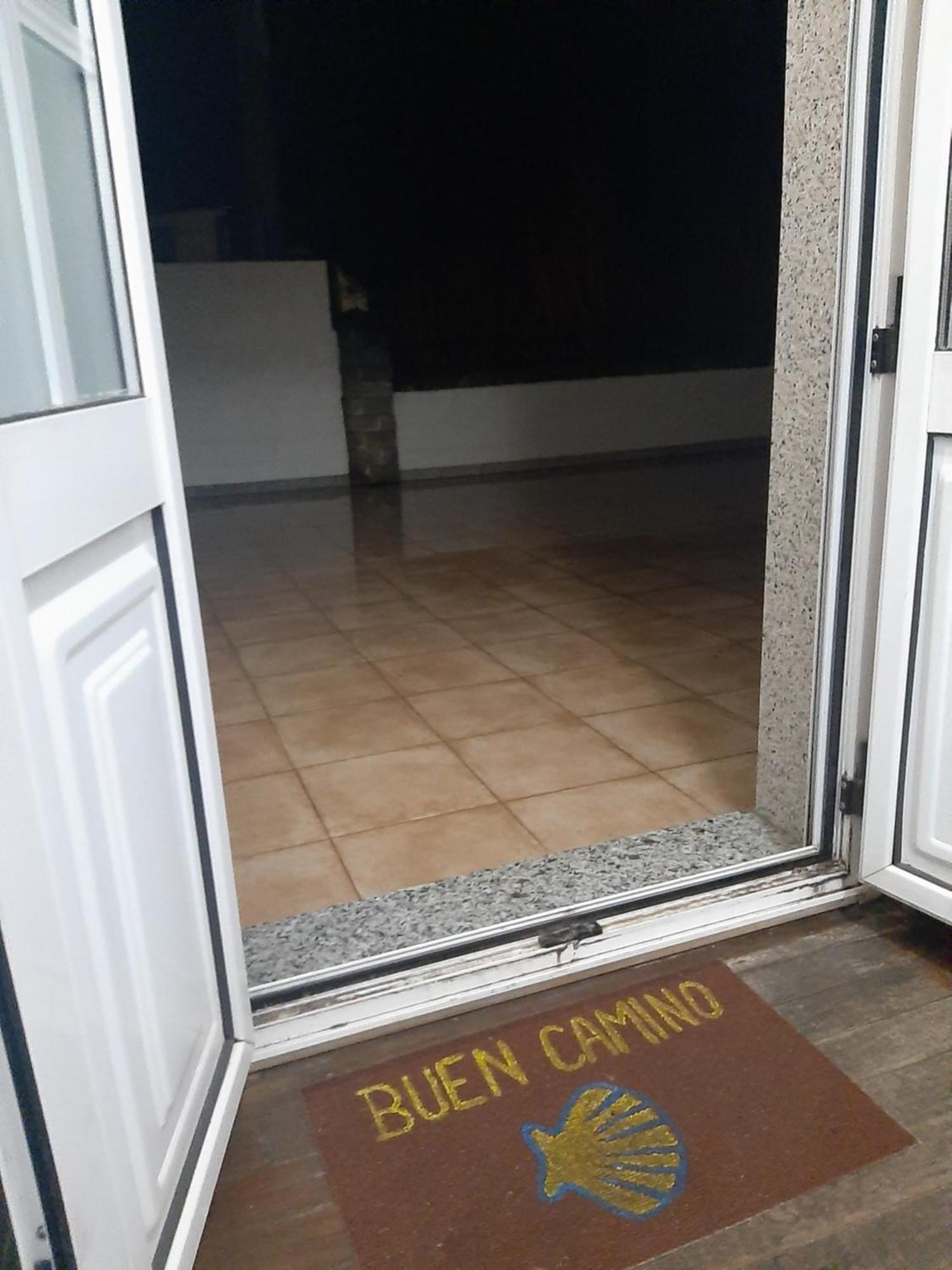 טריאקסטלה Albergue Berce Do Camino מראה חיצוני תמונה